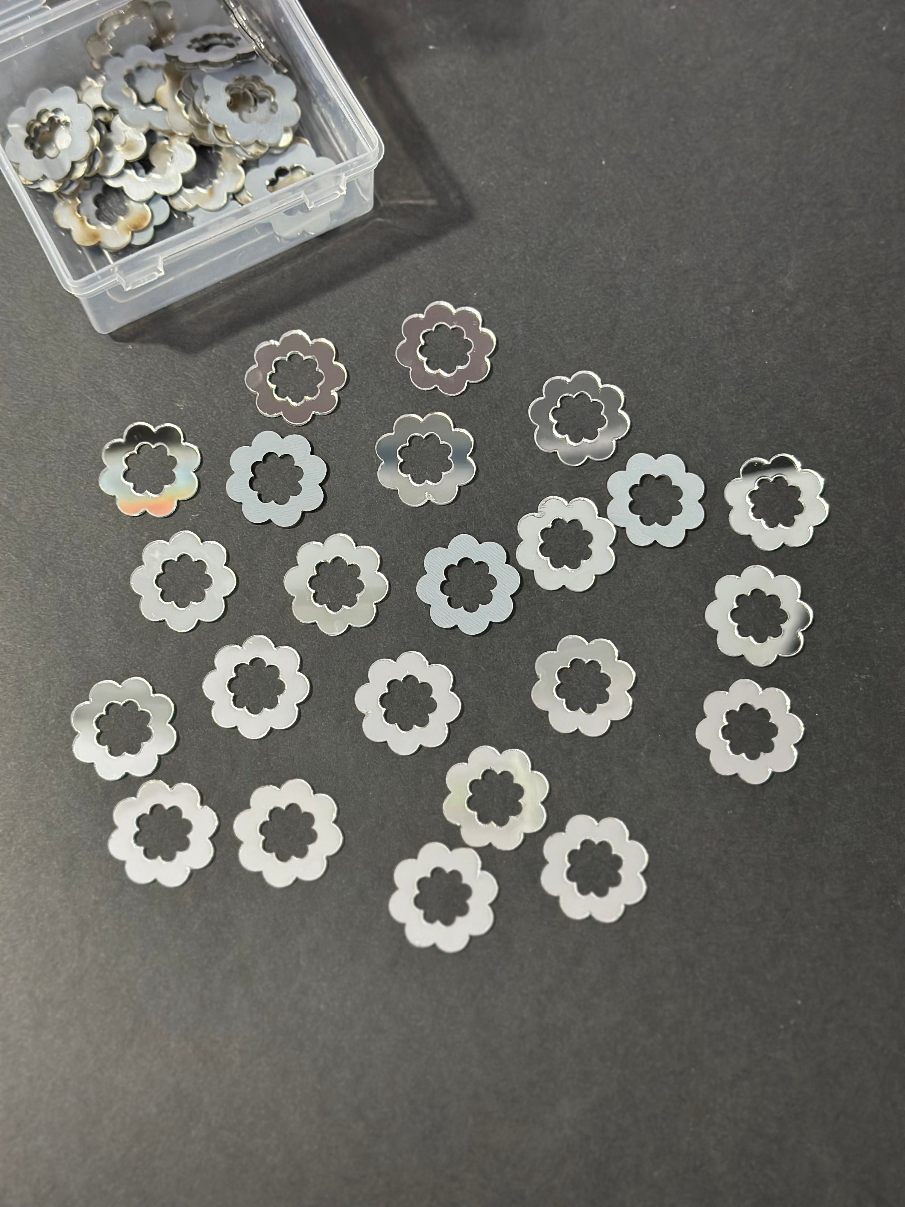 Flower Shape Silver Acrylic Mirror 25 mm (52 pcs)