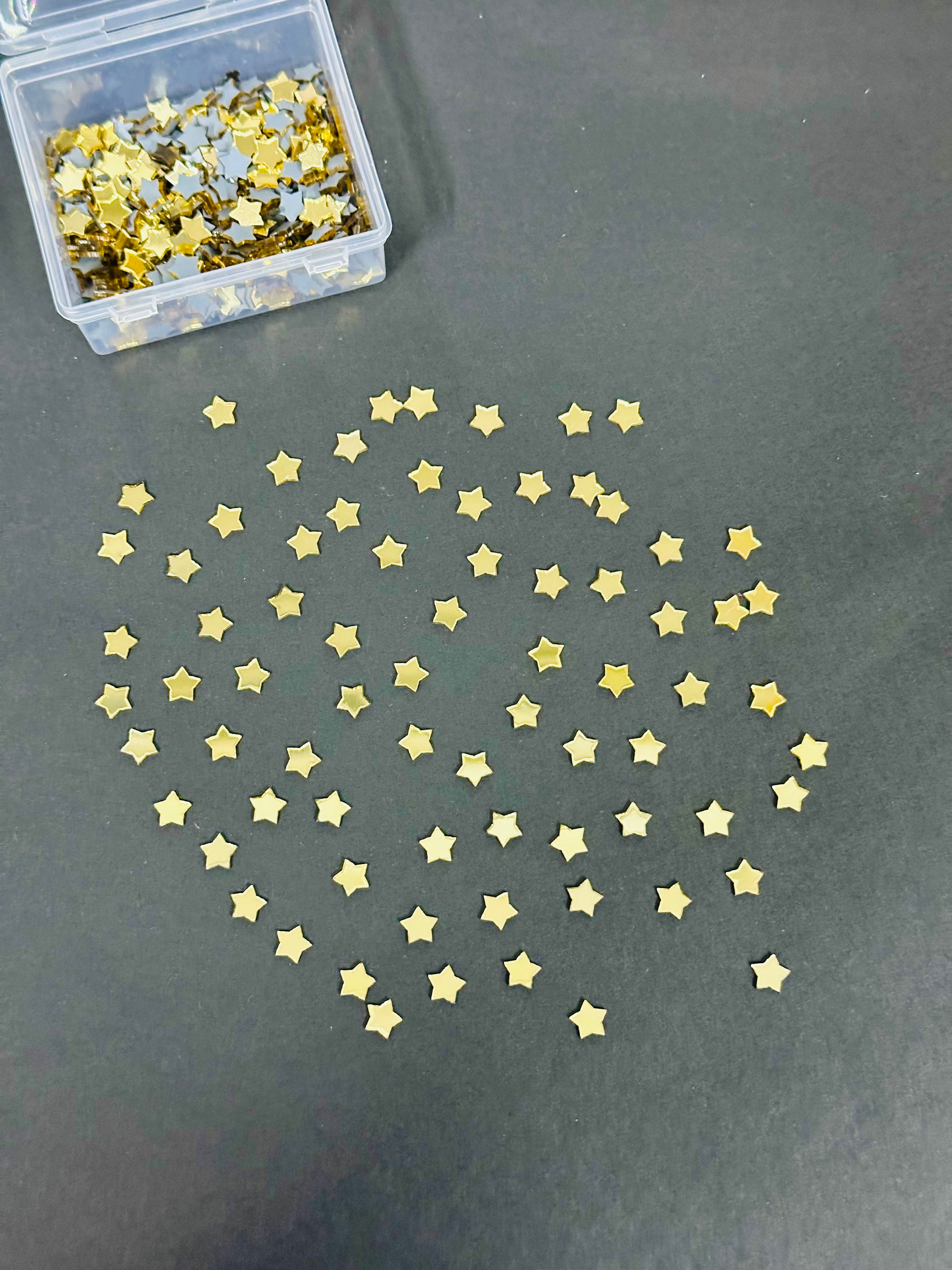 Small Star Shape Golden Acrylic Mirror 9 mm (370 pcs)