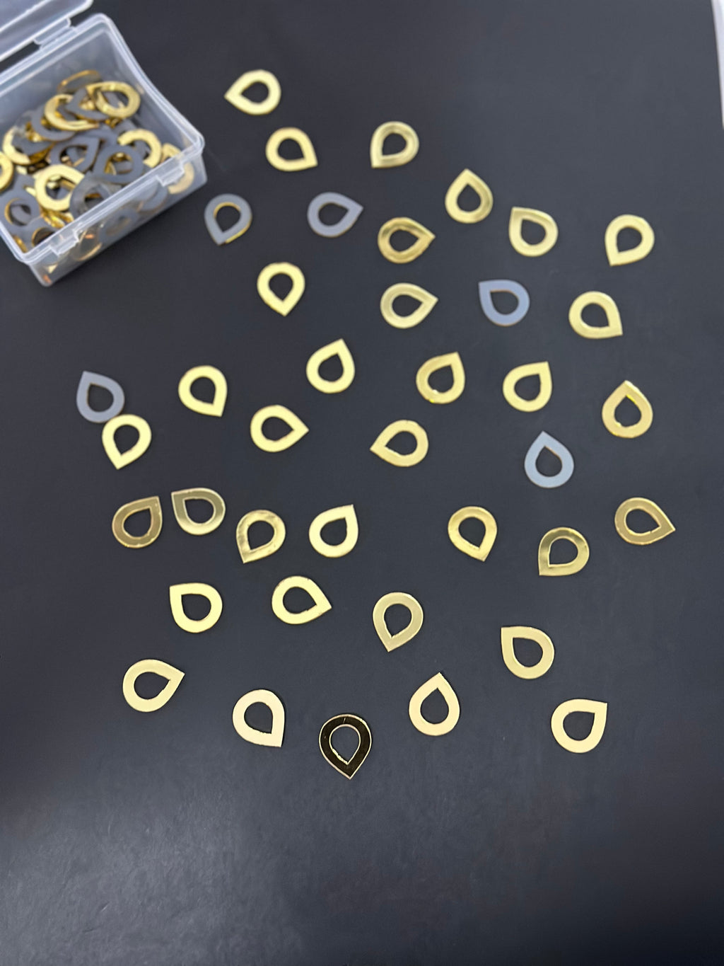 Oval Shape Golden Acrylic Mirror 17x22 mm (96 pcs)