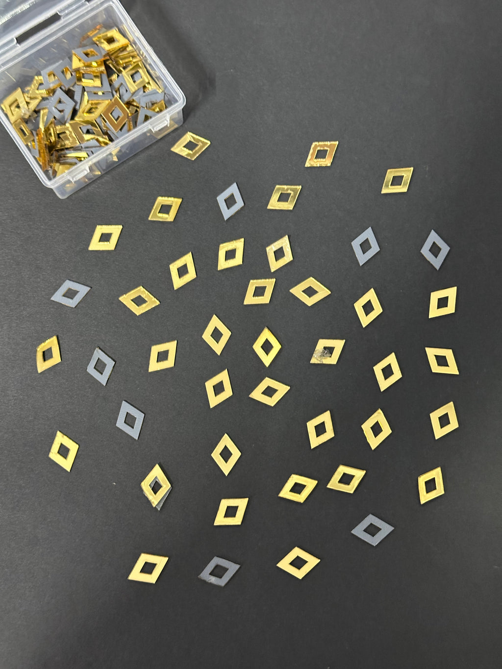 Diamond Shape Golden Acrylic Mirror 15x22 mm (129 pcs)