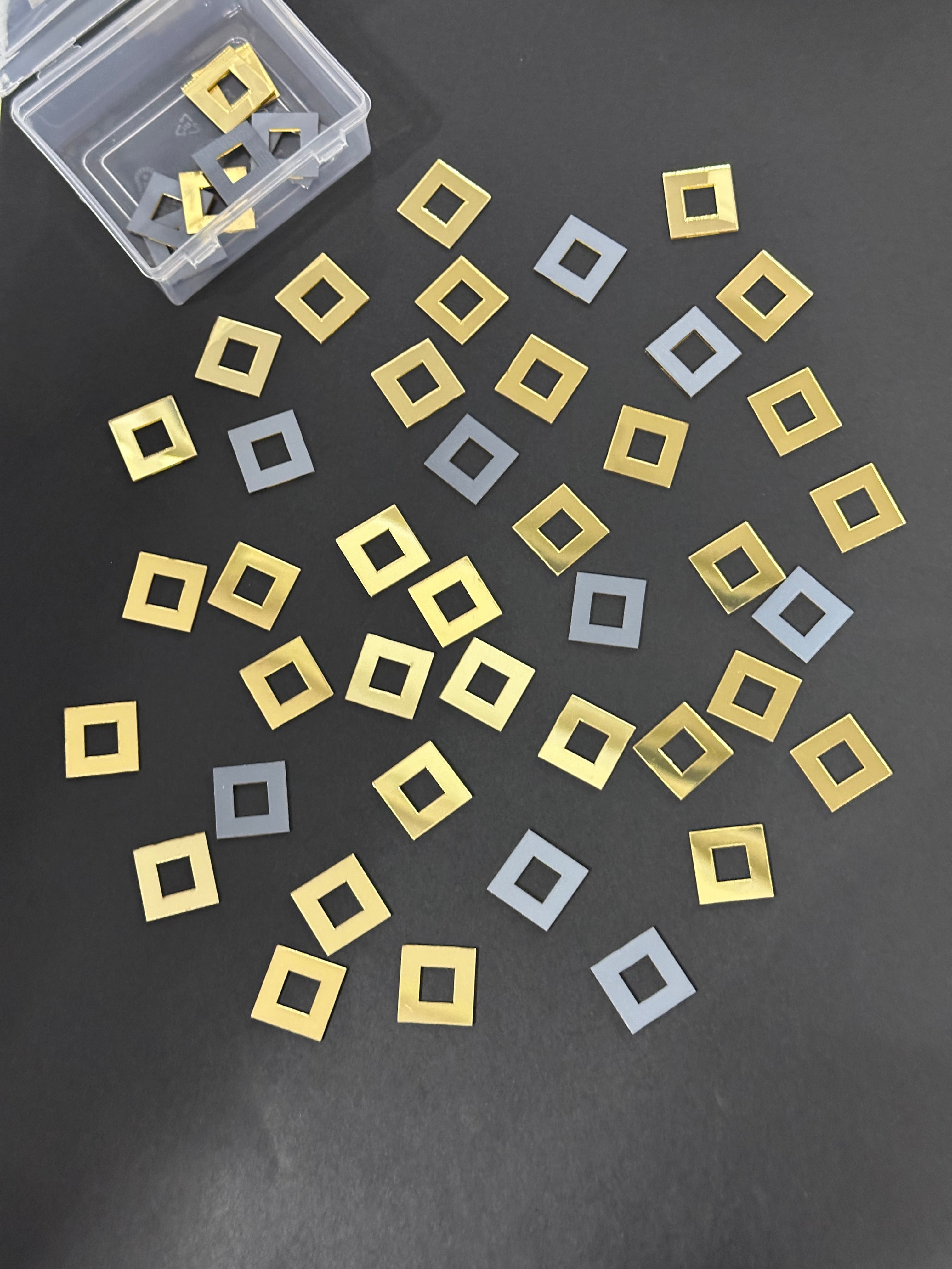 Sqaure Shape Golden Acrylic Mirror 20 mm (52 pcs)