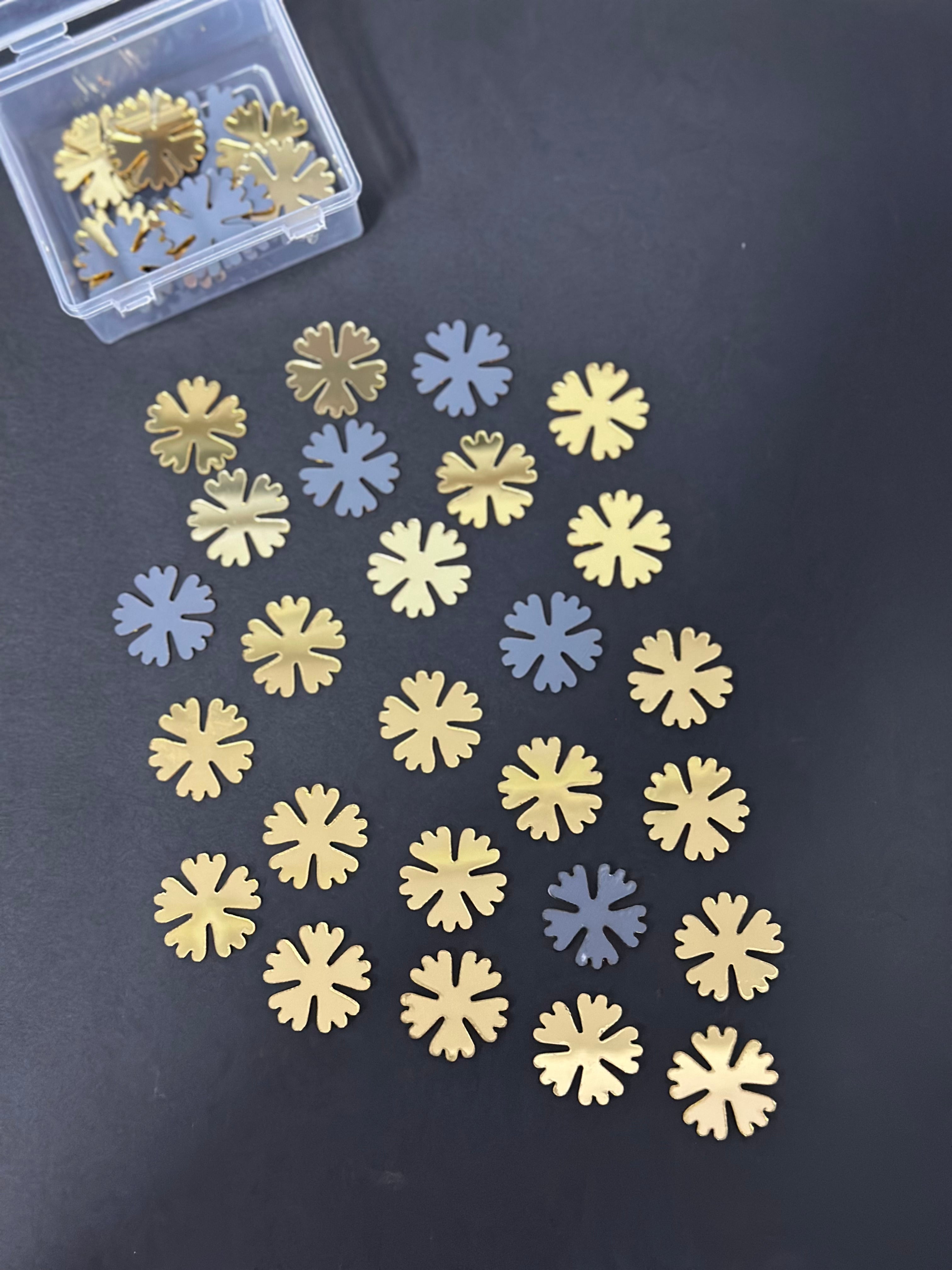 Flower Shape Golden Acrylic Mirror 27 mm (40 pcs)